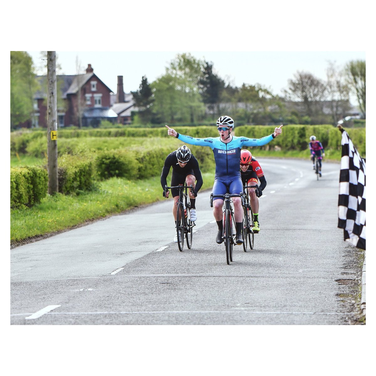 MichaelAshurst's tweet photo. Looking back on this season.
9 win.
Shit load of podiums.
1st cat license.
Thanks for coming 🤙
.
.
.
.
.
#Cycling #RoadBike #Cyclist #CyclingLife #RideYourBike #LoveCycling #WattsOverWeight #FuckTheHaters #Onimpex #Bioracer #DoWhatYouLove #LoveWhatYouDo https://t.co/HKo0wFJbw1