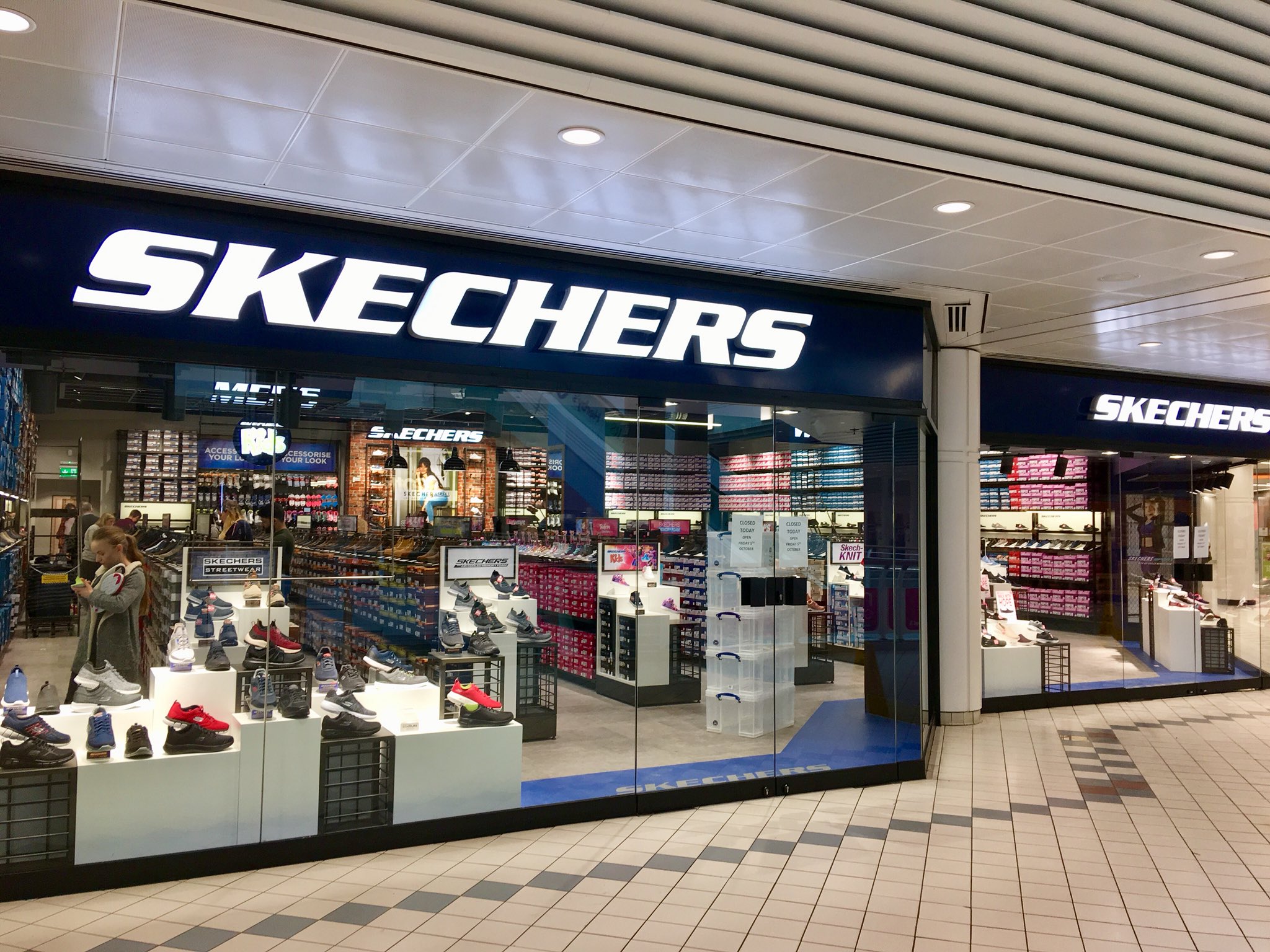 skechers princes quay