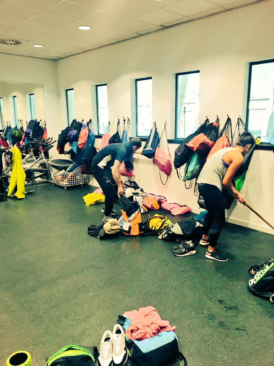 UofSSwim's tweet photo. Culture is respecting the environment...
ππ»π§πΌββοΈππ»π§πΌββοΈ
#BleedClean https://t.co/uFQyGFRnUC