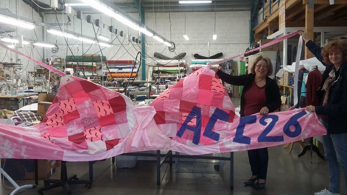 EmploiSolidaire's tweet photo. #ManifestationBIGSOUTIF 
Dimanche 7 octobre 2018 départ à partir de 9h30 MARCHE ROSE #TRAILROSE salle des fêtes de #ChanosCurson 
#OctobreRose  #valenceservices #pointparpoint https://t.co/5FobfluCbh