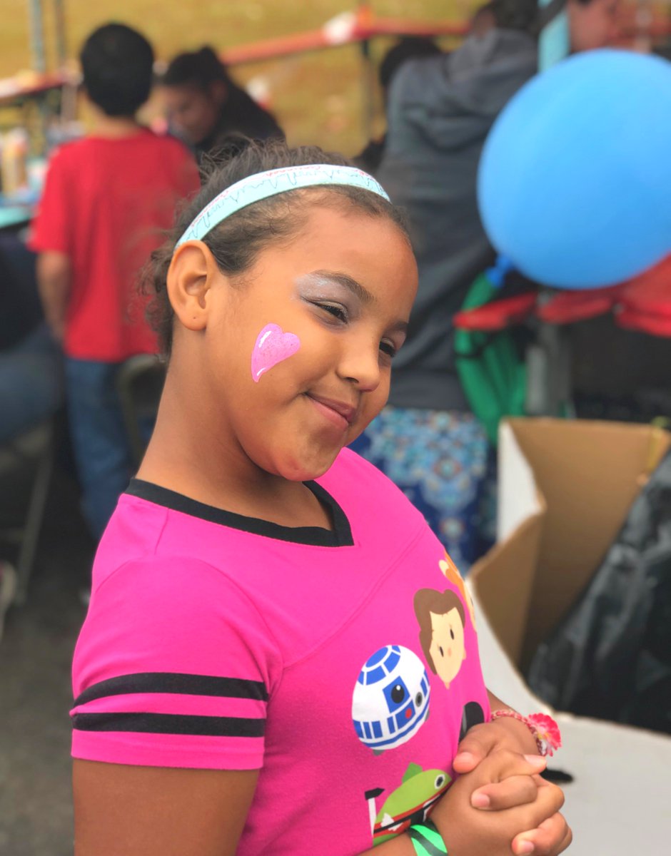 RecyclingOne's tweet photo. Resource-One helped sponsor the #AssumptionFestival this Fall! Some #R1 staff attended. The kids LOVE that their parents work for a company that helps #SavethePlanet πβ»οΈπππ‘π’ππ π¨ #rethink #reduce #reuse #recycle #resourceone #4Rs #environmentallyfriendly (1 of 2) https://t.co/LtgNT3AAgY