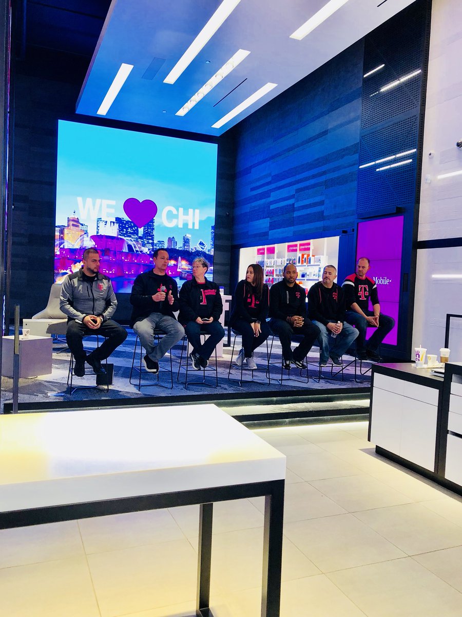 judithMbrad's tweet image. #TMOtalks #NCdomination🗣💯🌟
TPR Managers dropping knowledge🙌🏽
@WinstonAwadzi @yes_i_cantu @Kenyadunn12