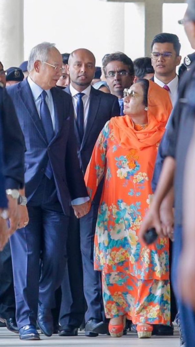 DS Rosmah tweet media