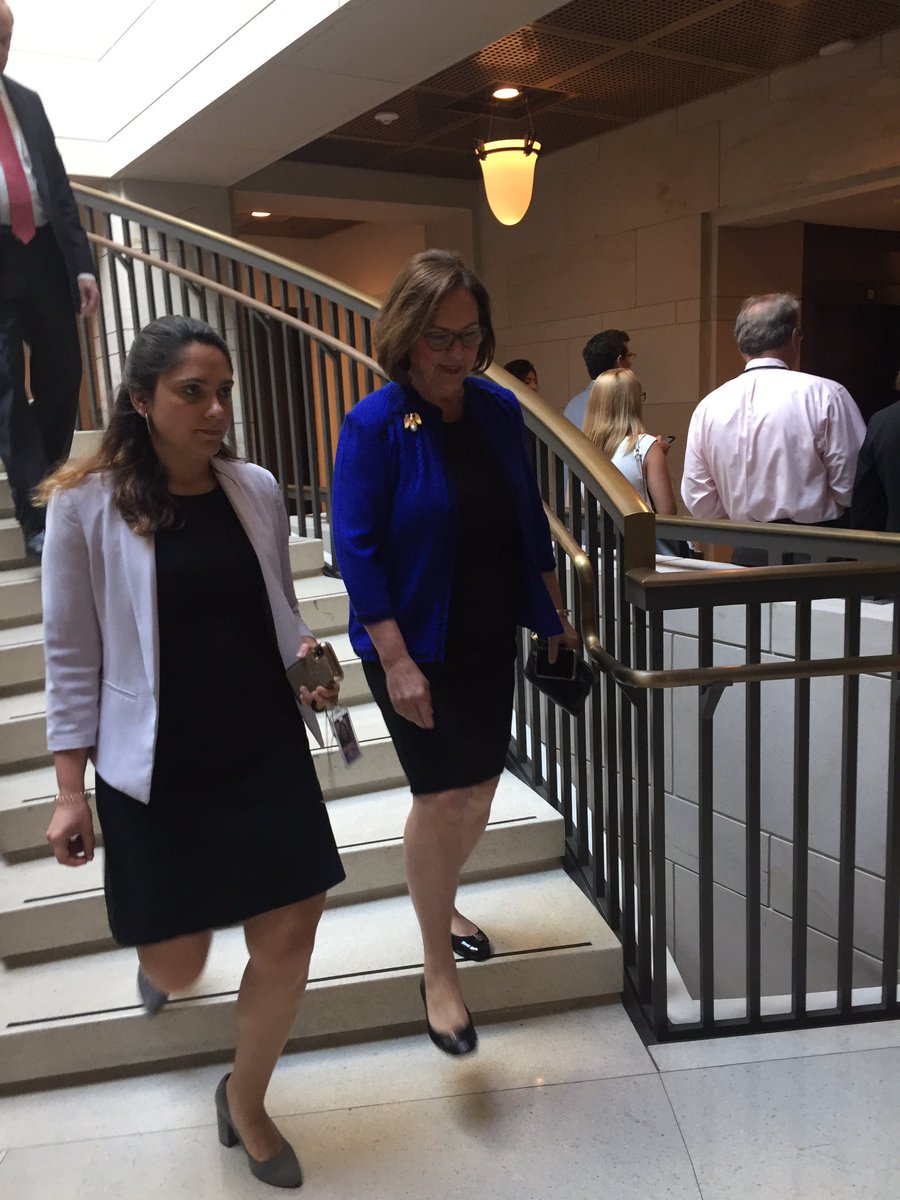 Lisa Desjardins On Twitter: