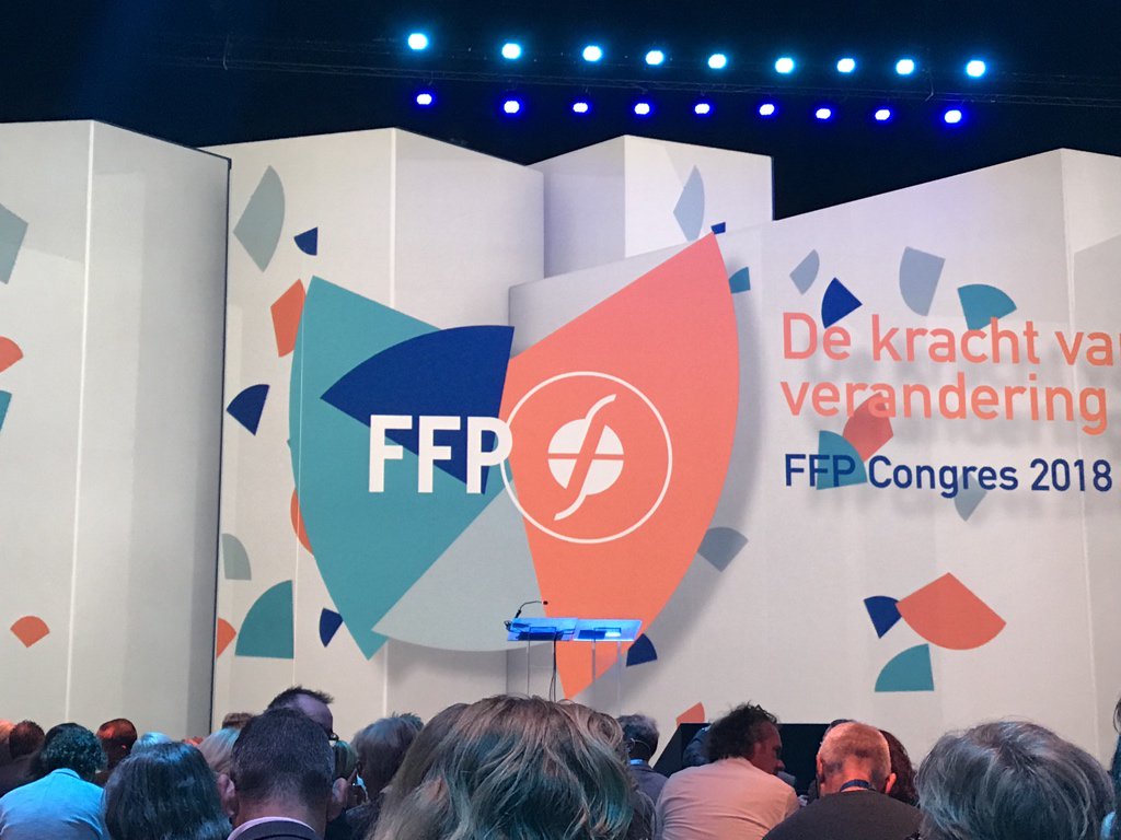 DriversseatF's tweet image. Mooi congres! #FFPcongres Veel mensen geïnteresseerd in Driver’s Seat! Probeer nu Driver’s Seat gratis tot 1 juli 2019! Schrijf u in op driversseat.finance @FFPCongres