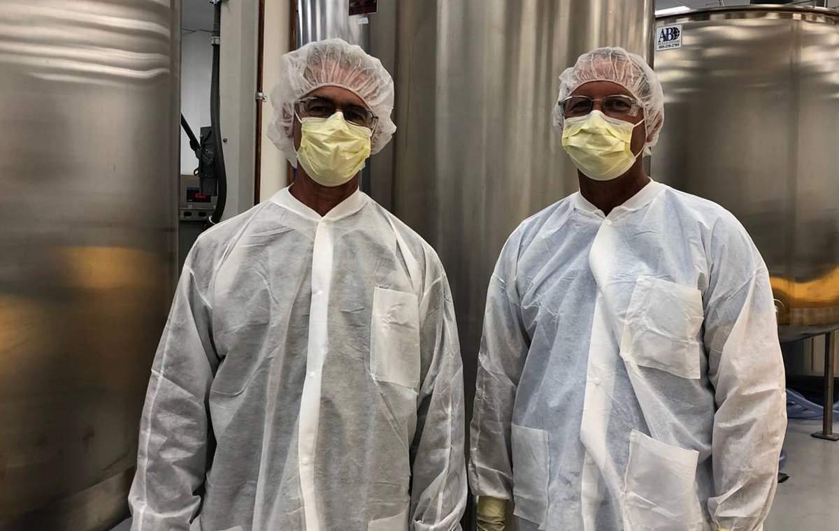 VanicreamSkin's tweet image. This week has been designated Minnesota Manufacturing week. Meet our crew. Jim and Jeff lead the team that makes all our products. They are the first ones here every morning and have been for more than 10 years. vanicream.com  #MNmanufacturing #skincare #haircare
