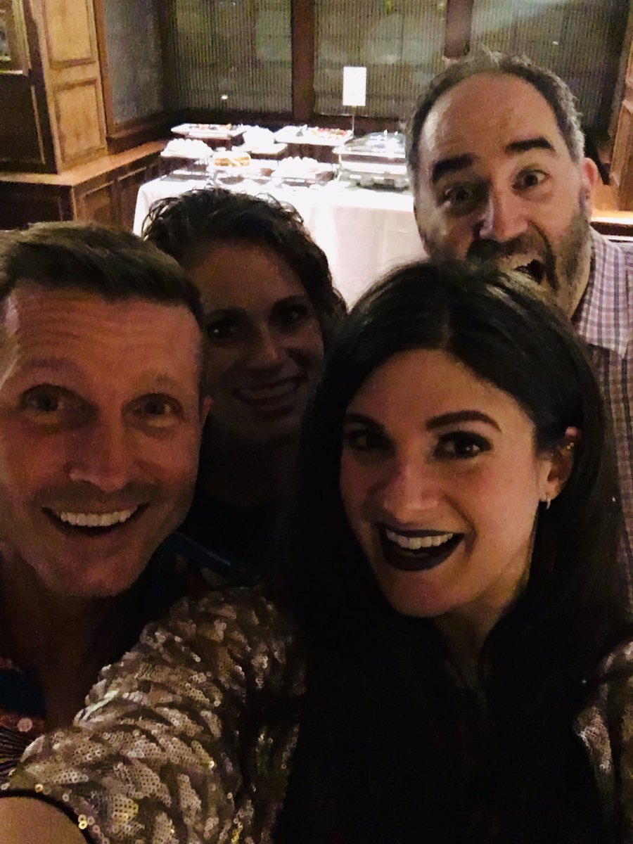 gizzelleakin's tweet image. Incredible night of fun last night!! Time to get started on a day of learning!!! #goodmorningchannelconnect #drivetoconvergence #channelconnect