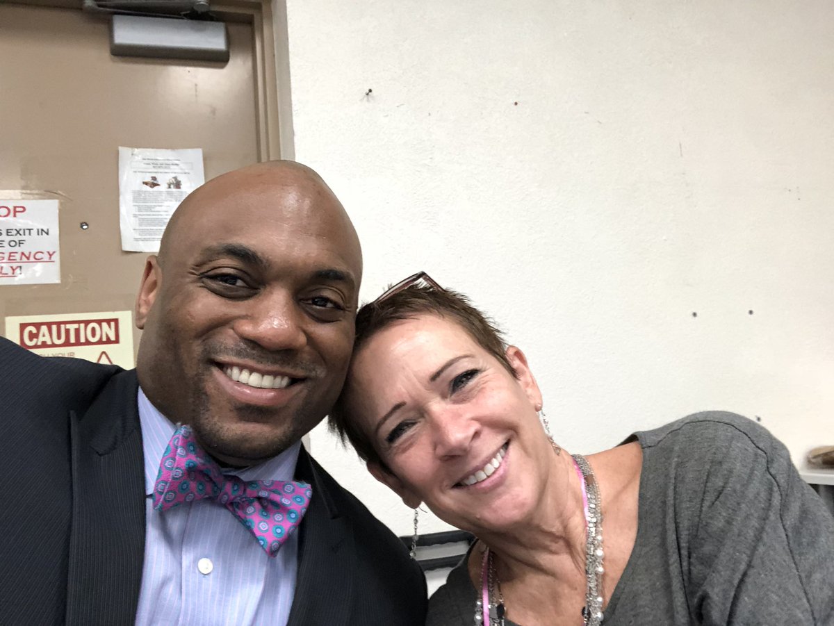 sajademiller's tweet photo. It takes courage to talk about race! It was refreshing to hear about Barbara’s journey Beyond Diversity! She embraced discomfort to share and encourage others to “polish their Racial Equity lens” to ensure outcomes for ALL students in @FortWorth_ISD! #WokeWork https://t.co/vaZUxJNavz