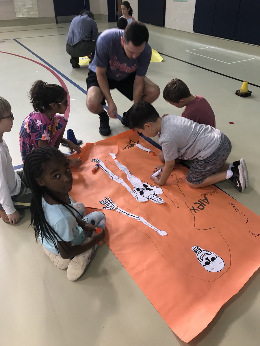 ASFS_PhysEd's tweet photo. 2nd and 3rd grade students learning about muscles and bones! #asfsrocks https://t.co/5DPHVm9KH0