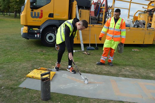 LCHSed's tweet photo. @LCHSed Year 8 &10 students have enjoyed #Constructionweek2018 @EBP_UK @LincsShowground today, learning all about the construction industry and the training available. ποΈ https://t.co/7SO62AeCXZ
