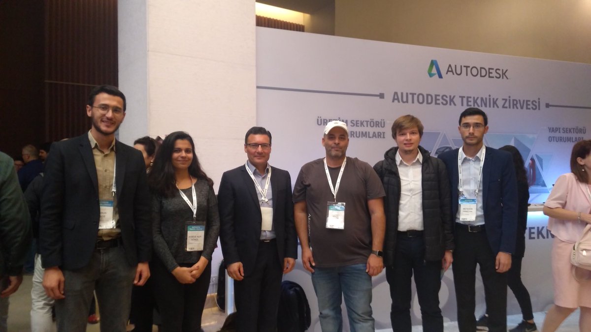 EvrenArin's tweet photo. Bugün de yapı sektöründen hocalarımız, öğrencilerimiz ve meslektaşlarımız ile Autodesk Teknik Zirvesindeyiz #TeknikZirve https://t.co/8GHCTqsRBo