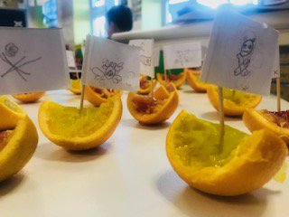 VeritasStafford's tweet image. In Year 2, we made pirate jelly boats in our science lesson! 🚢☠️🧪
We watched the jelly change from a solid to a liquid and back to a solid again. #miniscientists #discovery #learning