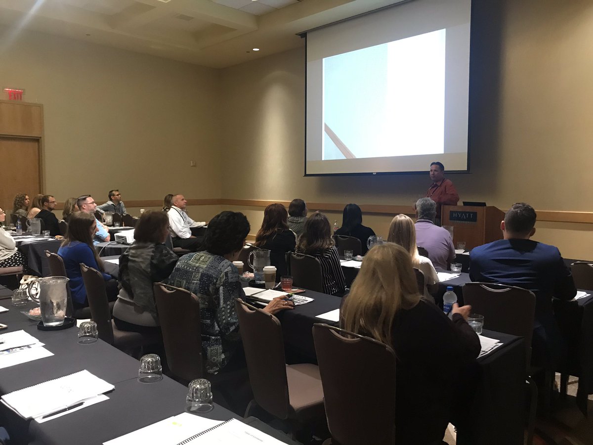 TheWA_Tweets's tweet photo. #TecTrac 2018 kicked off yesterday with sessions on #wallprep, #sustainability &amp; more! Attendees ended the evening with a networking reception. #wallcovering #wallpaper #interiordesign #wallpaperinstallation https://t.co/dSJwyDggME
