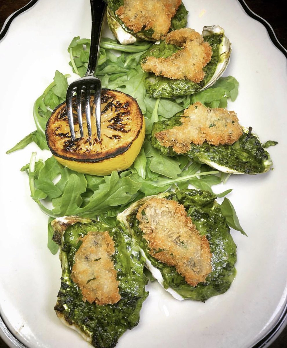 BillsTownhouse's tweet photo. Fried oysters with spinach and artichoke. #BillsTownhouse https://t.co/9OGLsclR0V