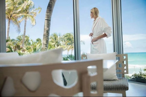 visitlauderdale's tweet photo. It’s a trip to #paradise when you visit the @DiplomatFlorida #spa. Let the #pampering begin! #SPAtember #HollywoodFL https://t.co/NuoM1gkUD3 https://t.co/j0w5cjPV9f
