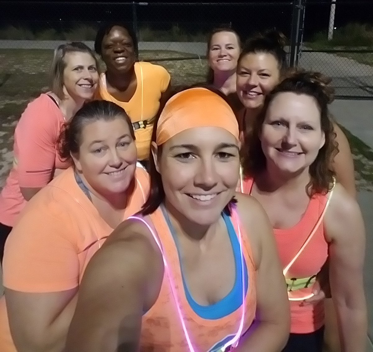 7 PAX went #OrangeForDarth this morning. #Hillrepeats🔃 #MtNeverest🏔 #moundsofopportunity @FiALexSC #FiACounts
 🧡🙏Prayers for the @F3Alpha community🙏🧡.