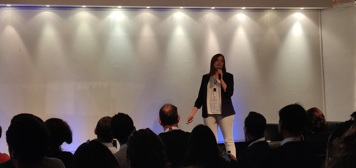 [LIVE] Étude de cas présentée par <a href="/dbotton/">Deborah BOTTON</a> : Stratégie d'analyses des performances SEO des entités de <a href="/radiofrance/">Radio France</a>

@WeLoveSEO18
@oncrawl_fr
@myposeo
<a href="/AT_Internet_FR/">AT Internet France</a>
@rocketlinks_net
#wls18