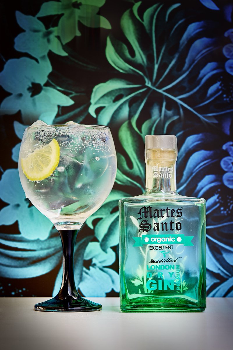 agencia_PCYC's tweet photo. En #perfumeconfidencial.com
Y hablando de flores, un nombre de lo más tentador: FLOWER EXPERIENCE. Hay que probar sus cócteles bio. Mis favoritos, el de cava con flor de hibisco y el mojito Bio #CoctelesBio #Ecológicos #MercadoBarceló
@agencia_PCYC https://t.co/sAfk35ESzp https://t.co/Hg1hs9thmh
