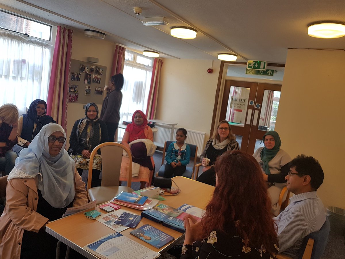 ACCMUK's tweet photo. Great information being given on flu vaccine and a lot more... @HealthyBedford @safer_bedford @bedspolice #BuildingCommunitiesTogether #MidlandRoad #weekofaction #WeStandTogether https://t.co/fYeFpYWkpN
