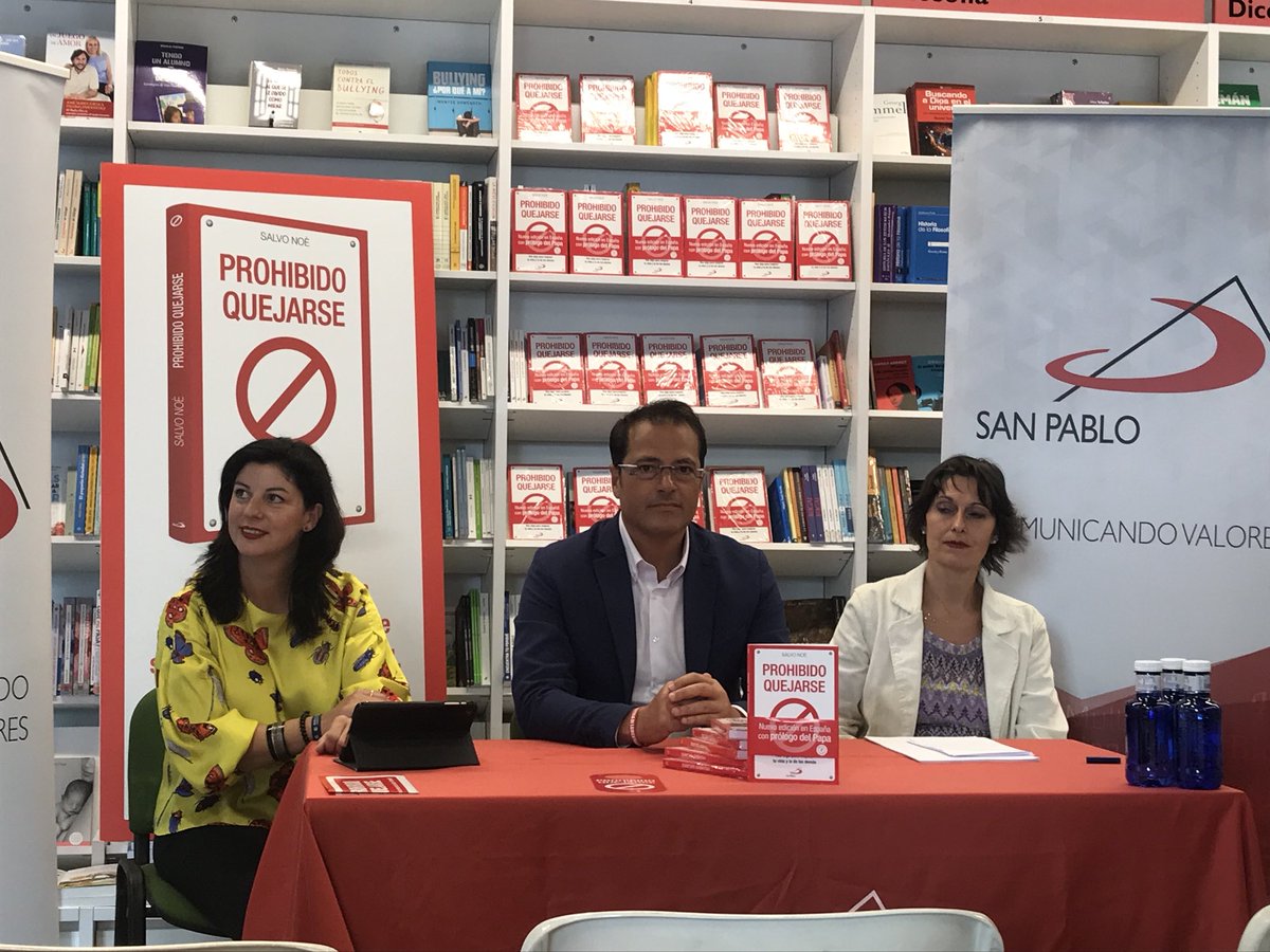 Hoy  <a href="/SalvoNoe/">Dr. Salvo Noè</a>, el autor de #Prohibidoquejarse, de @SANPABLO_ES, presenta su libro antiquejas en España
