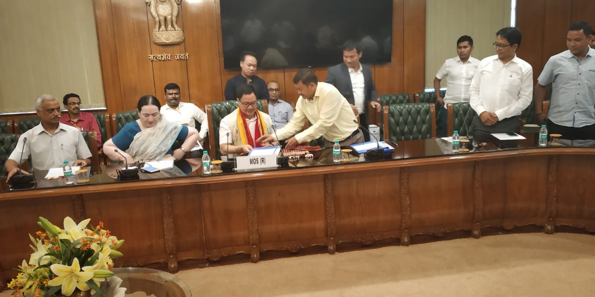 TuliramRonghang's tweet image. We pressed for the creation of #AutonomousState, Direct funding, law and order, and other critical issues related to the exercise of the #SixthSchedule provisos, with the Hon'ble Minister of State for Home Affairs, Govt of India, Sjt Kiren Rijiju today in North Block, New Delhi.
