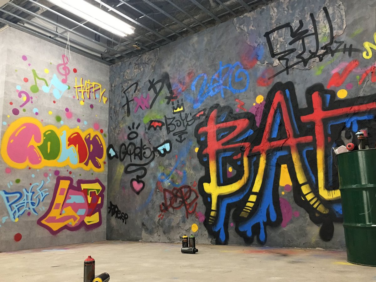 スタジオフィル福岡 新ブース登場 本日 2階にウォールアートブース完成致しました かっこよくも可愛くも撮影できます ぜひ ご利用ください オータムフェアも開催中です 詳しくは詳しくは ホームページもしくは スタジオフィル福岡 新ブース登場 本日 2階にウォールアートブース完成致しました かっこよくも可愛くも撮影できます ぜひ ご利用ください オータムフェアも開催中です 詳しくは詳しくは ホームページもしくは