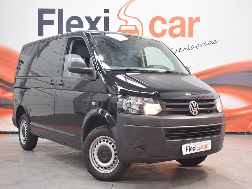 Flexicar_es's tweet image. 🚎 ESPECIAL #FURGOADICTOS 🚎
 Si eres de los que piensan: donde nos lleve la carretera&quot;🌍,  no te puedes perder esta #VolkswagenCaravelle. 🔝🔝 
📌Más info: bit.ly/2RjZdtQ