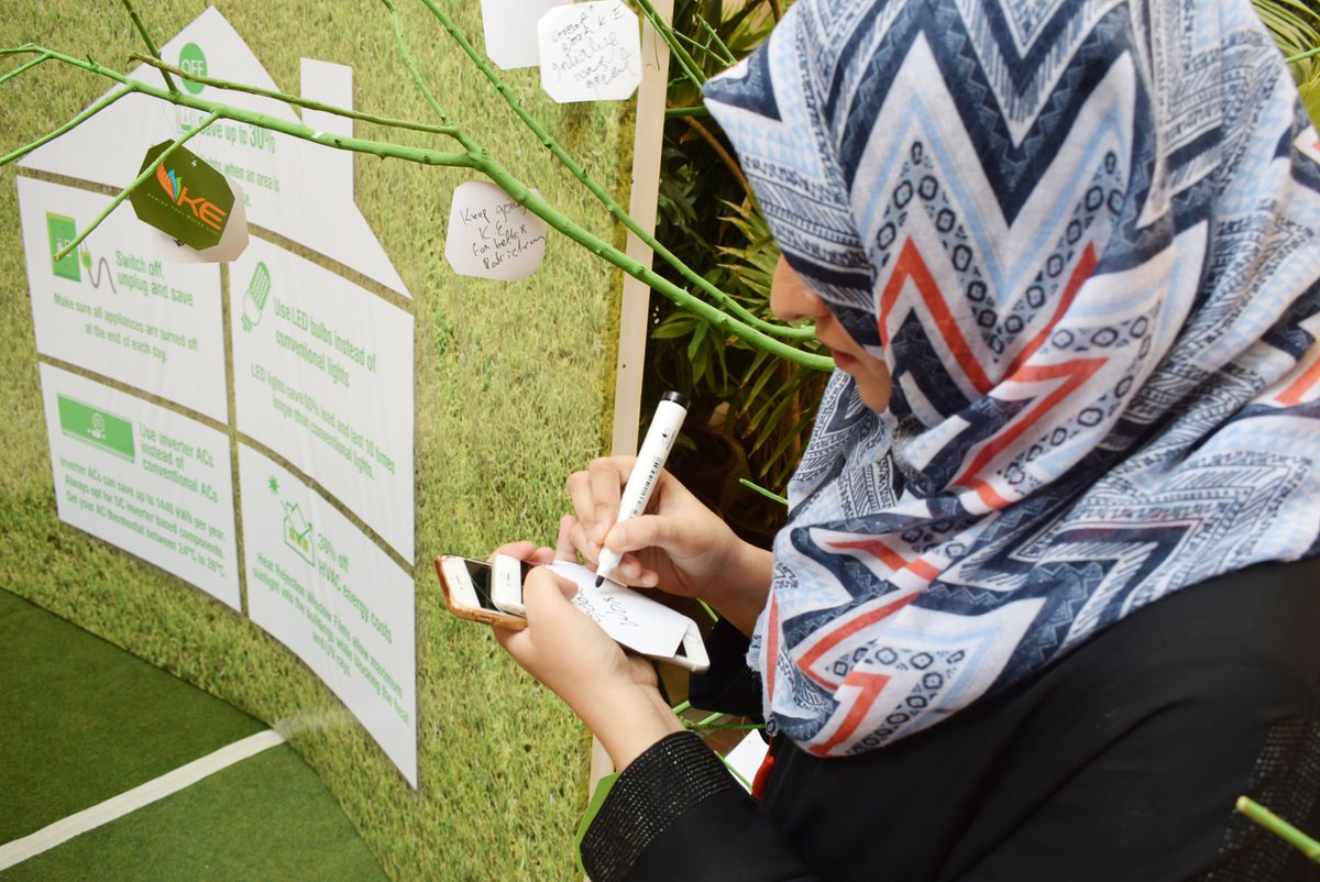 KElectricPk's tweet photo. On account of World Energy Efficiency Day 2018, KE held an awareness session with the students of engineering at Usman Institute of Technology (UIT), Karachi. Be part of our #PledgeToConserve initiative: https://t.co/su4UfdEoAa https://t.co/jayOctqCll