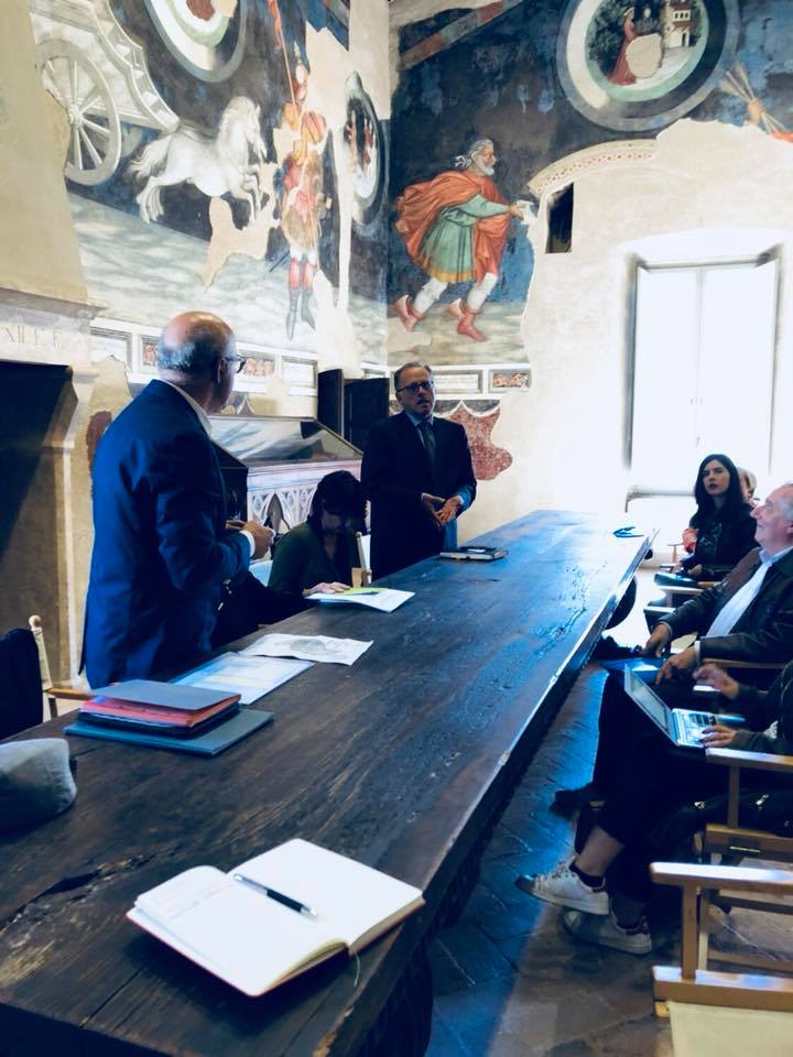 CIACfoligno's tweet photo. Ticket Weekend: biglietto unico che  permetterà ingresso ai musei della città di Foligno,Il Ticket Weekend valido per venerdì pomeriggio sabato e domenica permetterà la visita a Palazzo Trinci, Museo Della Stampa Foligno, al CIAC Foligno e alla Ex chiesa dell'Annunziata/CIAC. https://t.co/yVh1gYffFd