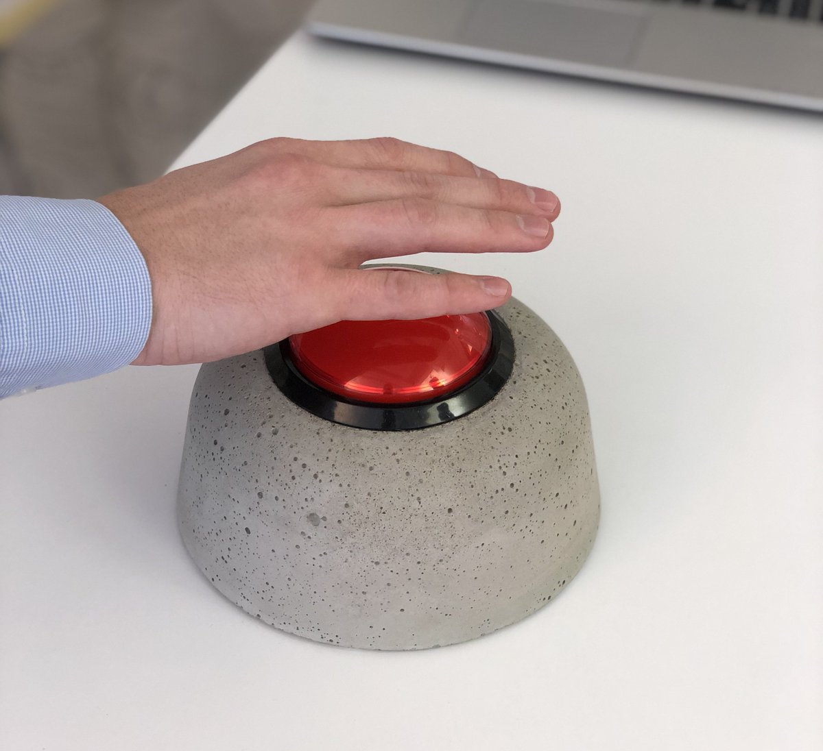 Thingsquare tweet media