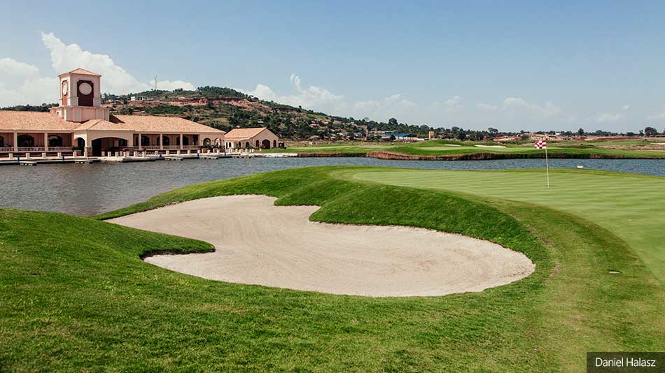 Jadwong's tweet photo. How #Golfplan added nine holes to complete Serena resort course in #Uganda 🇺🇬  https://t.co/nubb1xFfqs   #SerenaJWOpen 📷  @gcamagazine https://t.co/DLOBJLTMrg