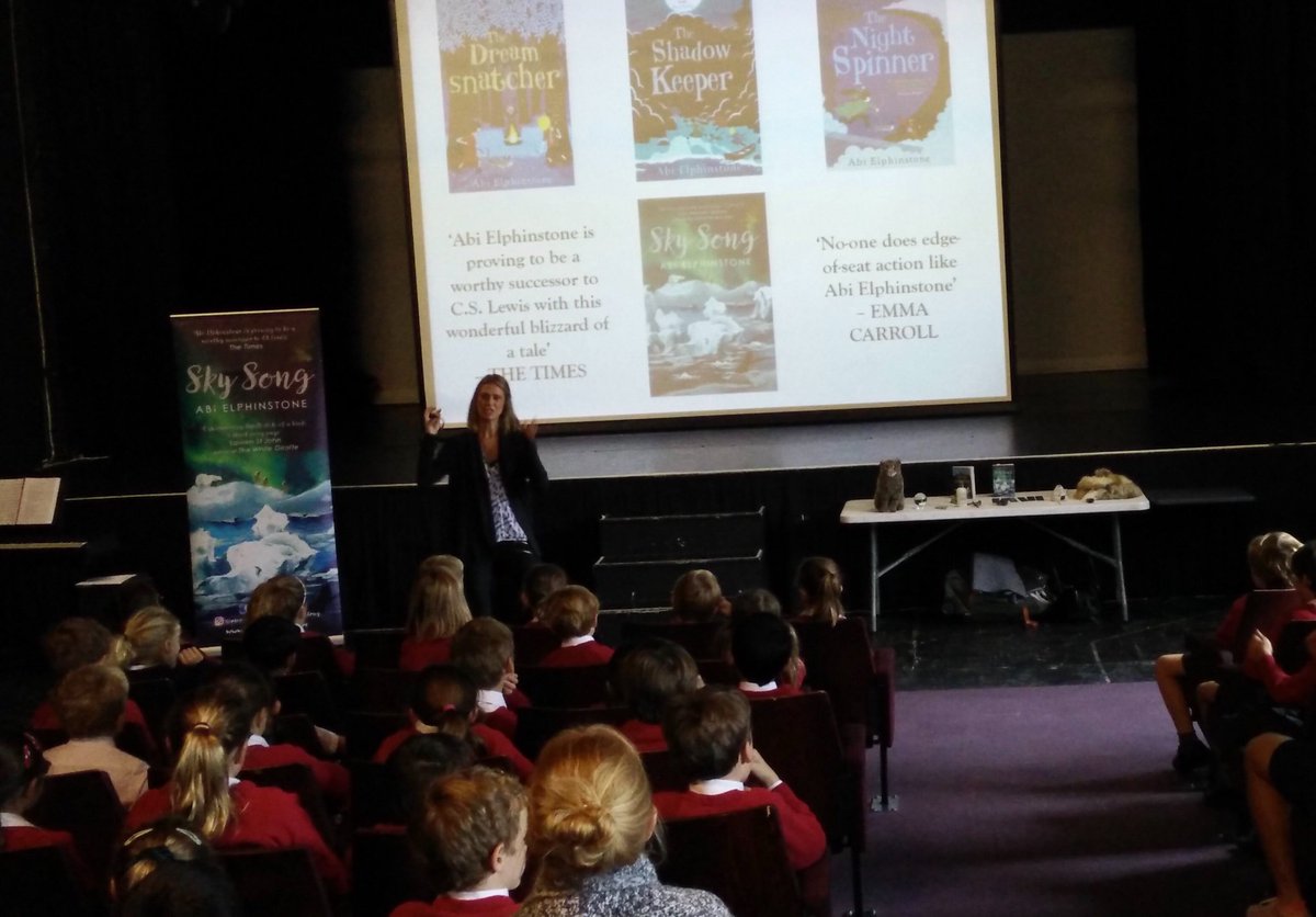 We’ve all been whisked away by @moontrug this morning to the ‘wonderful blizzard of a tale’ that is #SkySong and the snowy world of Erkenwald ❄️. The pupils loved you Abi. Thank you for visiting Hurst. 
#lovereading