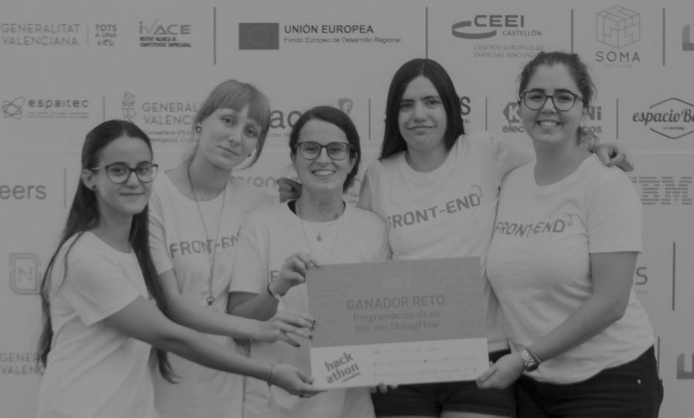 Cuatroochenta's tweet photo. Un videojuego para concienciar sobre la soledad de las personas mayores basado en un #chatbot con tecnología #DialogFlow📱💬🧓🏻 Así es #GrandpApp, proyecto del equipo de desarrolladoras @HoneySoftDev, ganadoras del reto de Cuatroochenta en @HackathonCS 👉 https://t.co/mUQj2rDZZn https://t.co/dzKwSApth7