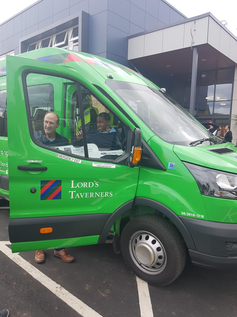 HaselburyCampus's tweet photo. Exciting times! We were privileged enough to be presented with a new minibus yesterday by @LordsTaverners and @waitrose alongside Mr @stuartbowman himself! We cannot thank you enough, and for letting our students be apart of this presentation. #Busgoals #Newbus #Westlea https://t.co/jL3V5oBXtF
