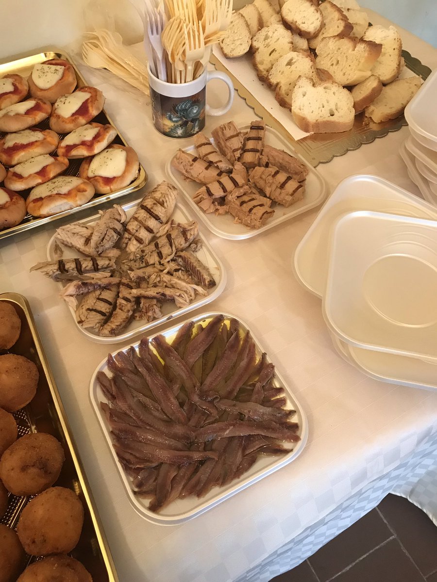 flottspa's tweet image. #BluFish è anche questo. Un po’ di sana energia prima di iniziare a spulciare i numeri