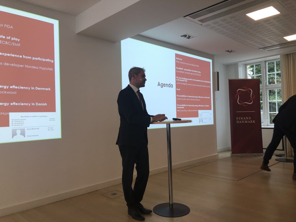 EEMActionPlan's tweet photo. We’re very excited to be in Copenhagen hosted by @FinansDanmark for 1st Danish roundtable on #energyefficientmortgages! @Luca_Bertalot, @EEMActionPlan Coordinator, is presenting latest state of play of #EeMAP &amp; #EeDaPP &amp; next steps for ongoing pilot scheme w/ 40 banks 🚀 @H2020EE https://t.co/Bvg2JVajiW