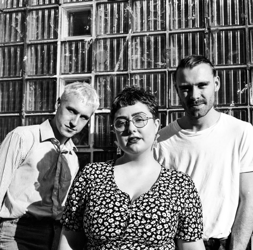 ClashMagazine's tweet photo. Strange Entertainment: Kagoule on their new album, and what comes next... https://t.co/cWKjJLfUxJ https://t.co/b9HgypJqD8