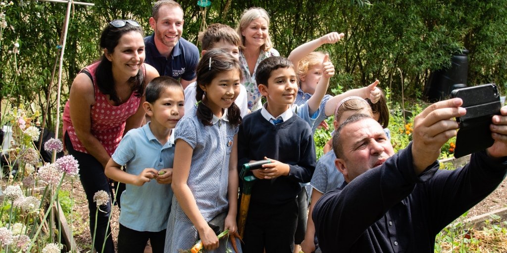 How can digital tools support school food growing? Here's a case study looking at successes &amp; lessons learned using social media to campaign for food growing in #schools &amp; #outdoorlearning bit.ly/2xZTO2T