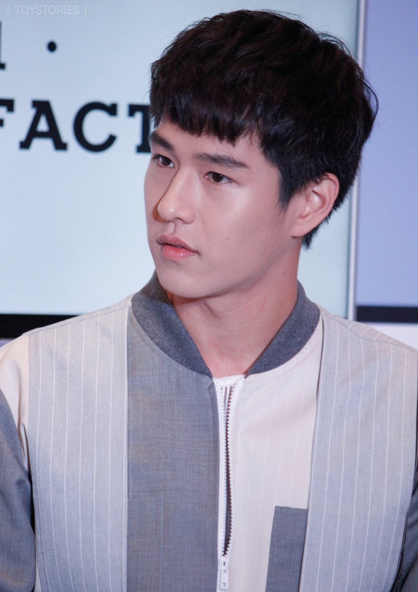 toystories1's tweet photo. 18.10.04 ทอยที่งาน Village 11 Factory 💕
#toystoriessnap
.
#toyypathompong | @toyypathompong
#Toystories 👼🏻 https://t.co/2C59rfp9Wu