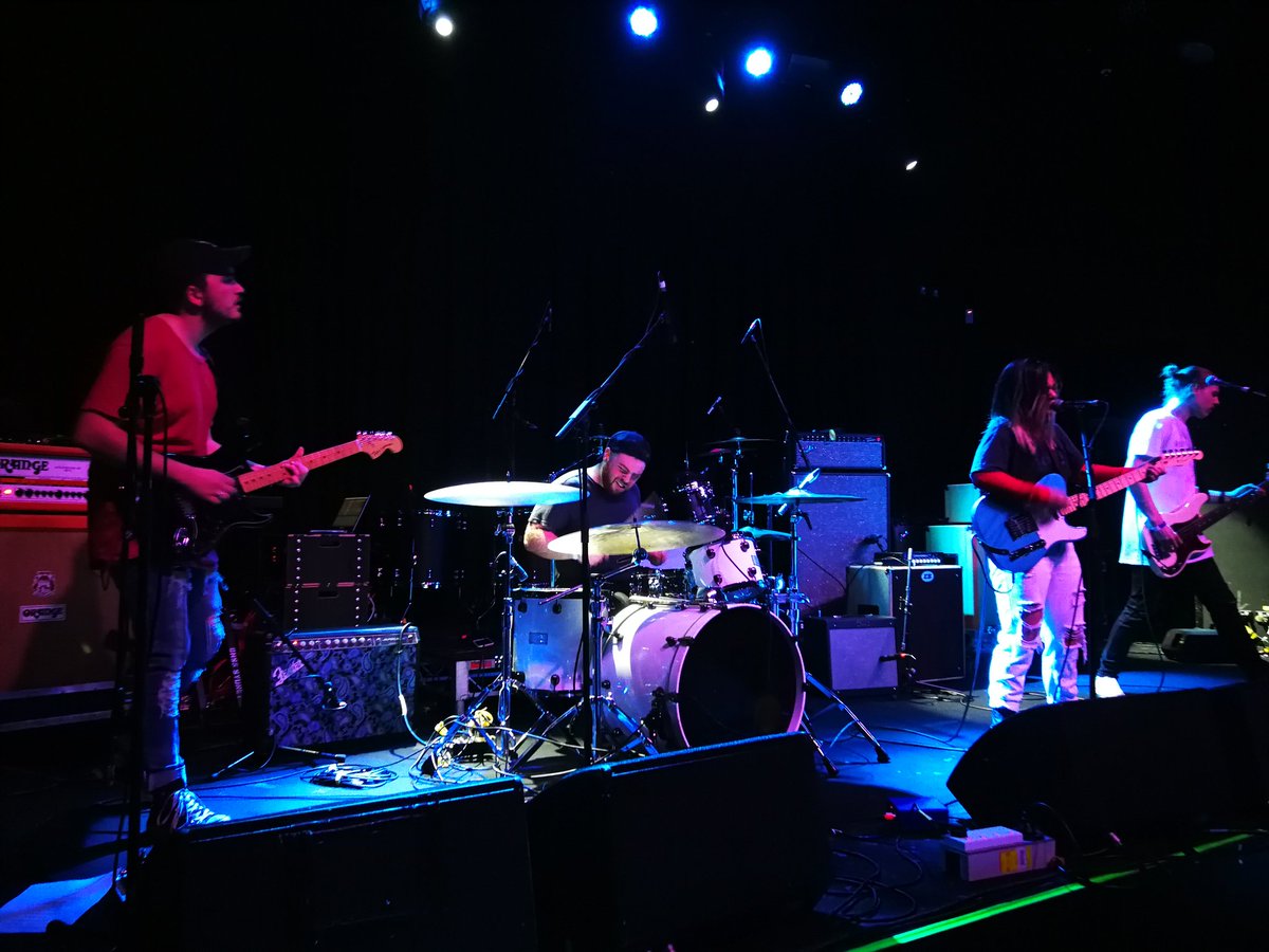 RevHappiness's tweet photo. Mighty fine performance from @hurstofficial supporting @sleepmakeswaves https://t.co/o2HvC8HWR2