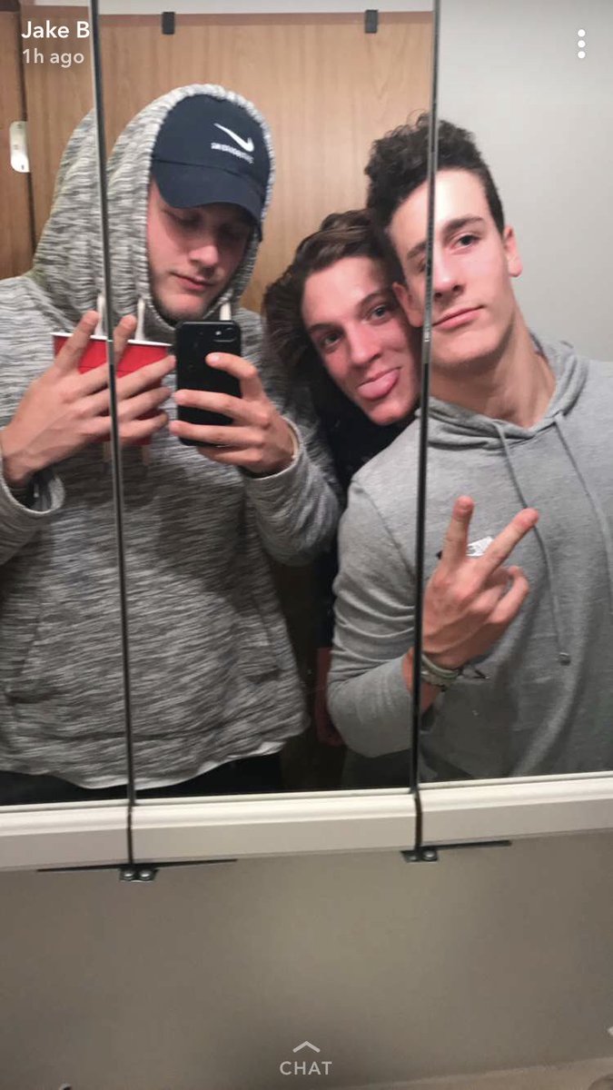 AnthonyCaprile's tweet photo. Happy Birthday @JoshuaHorney ! Hope you have a great 21st my man😘 https://t.co/mFwaWqQ4S2