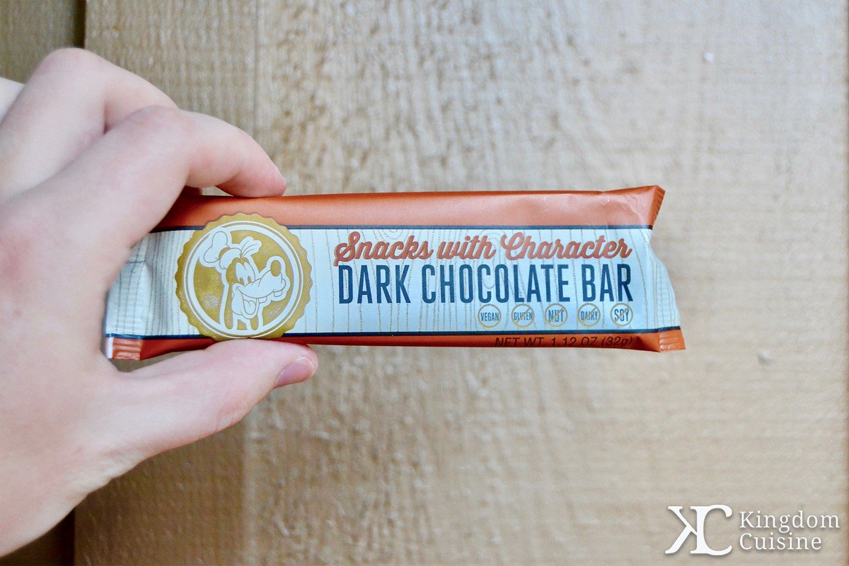 kingdomcuisine's tweet photo. This #Vegan and #GlutenFree Dark Chocolate Bar is everything you need right now! 😋#WDW #WaltDisneyWorld #DairyFree https://t.co/wOuAJOwYr2 https://t.co/w3272gpFqC