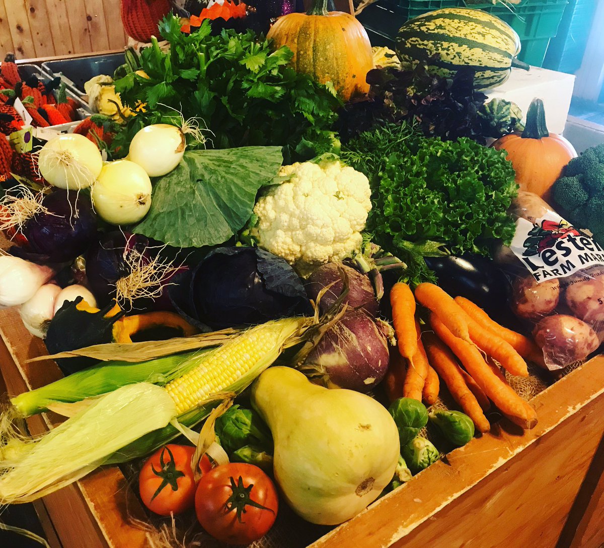 Lester's Farm Market tweet media