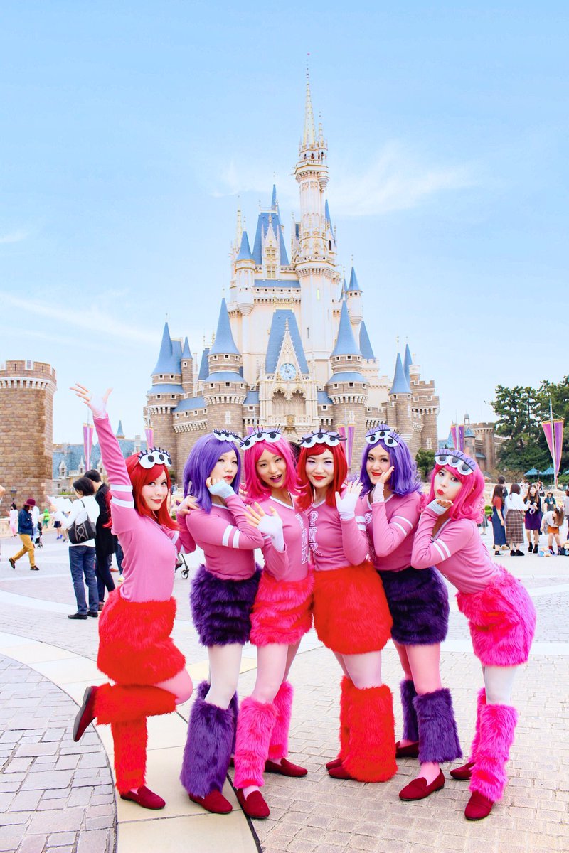 Candyxoxpop's tweet photo. 間違えて消してしまったのであげ直し😭カメラロールが色彩の暴力でめちゃくちゃ可愛い💗💜❤️
また来年もPNKちゃんで春キャンしたいなあ〜💓
#PythonNuKappa
#PNK
#dハロ仮装
#dハロ仮装2018 https://t.co/9Ojyu5Lkof