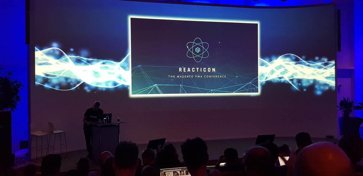 marceldkoning's tweet photo. Getting to know more about PWA..  #reacticon https://t.co/jCkeO86a1l