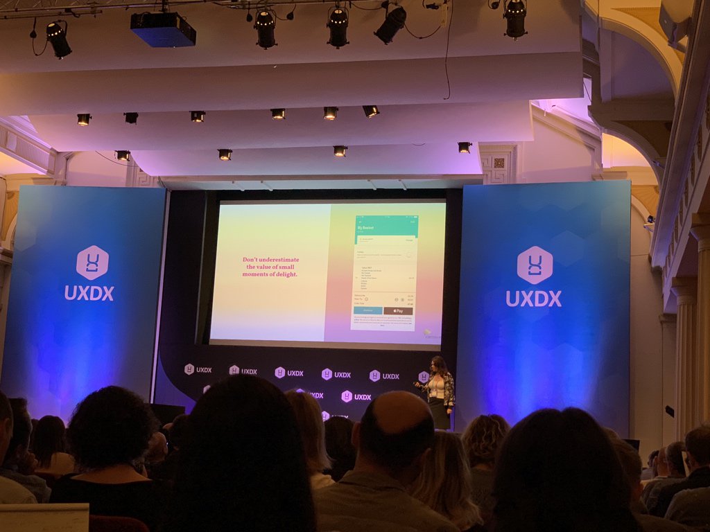 trymarkcatch's tweet photo. Hearing from Deborah Clarke about the power of small moments of delight in interaction design at #UXDX18 😊 https://t.co/B1pF6uEC2C