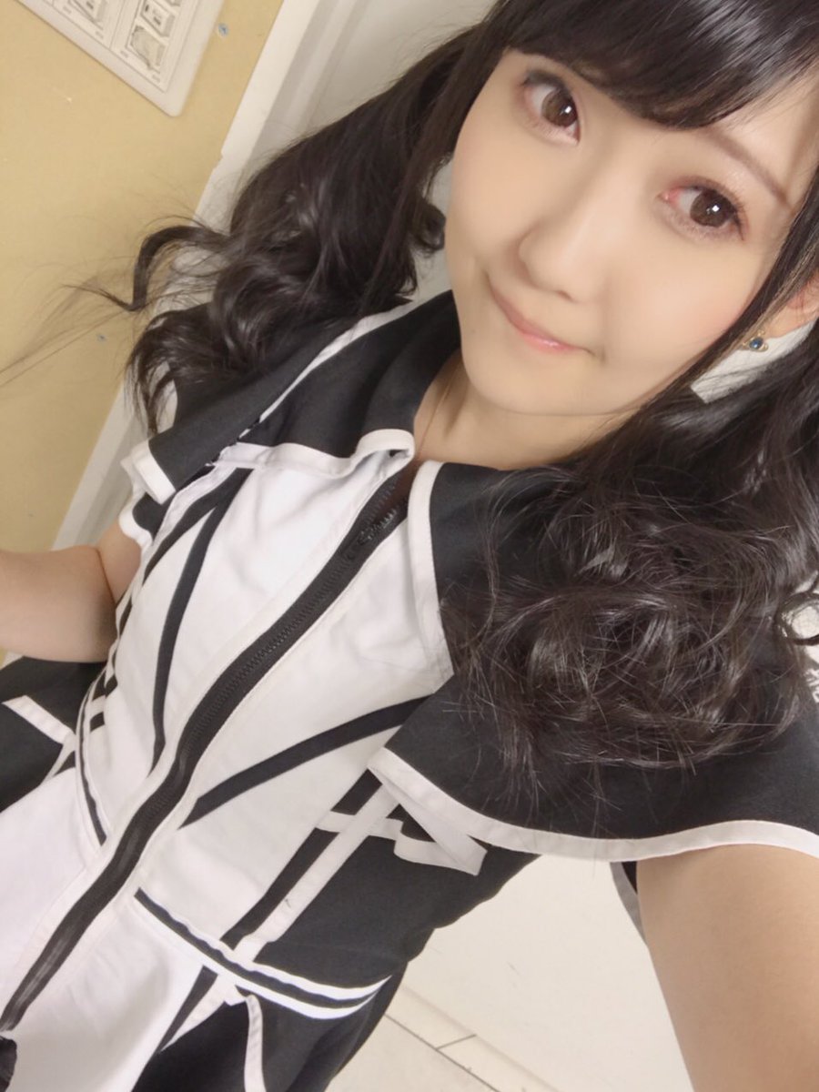 Yuly_YKG's tweet photo. リリースイベント2日目ありがとう♪
神戸久々にこれて嬉しかったな💕
来週、10日もまた大阪くるのでよろしくーーっ✨

#yamakatsu https://t.co/jKivQkCo1x