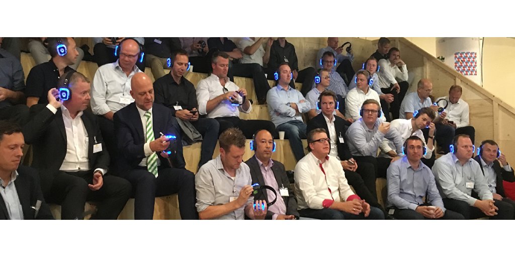 stichtingDHPA's tweet photo. Tijdens de DHPA netwerkbijeenkomst van donderdag 11 oktober komt normalisatie instituut @NEN_nl vertellen waarom zij met specifiek voor cloud computing bedoelde standaarden bezig zijn. Mis het niet: https://t.co/C83zJFDawp #TrustedCloudExperts #CloudComputing #netwerkborrel https://t.co/awGKB4nLkS