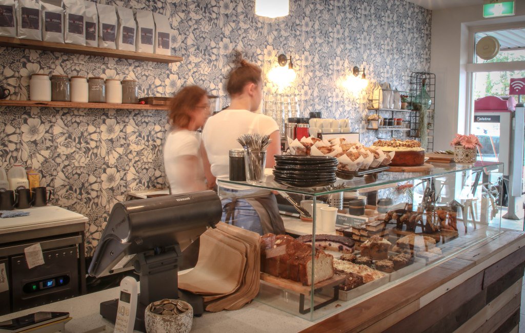 bakerycafepos's tweet photo. Why Tablet POS Might Not Always be the Right Choice - #sydneycafes #melbournecafes #adelaidecafes #perthcafes #brisbanecafes #hobartcafes #canberracafes #uniwell4pos #uniquelyuniwell #compactposwithoutcompromise https://t.co/M2SODMqrWW https://t.co/TgRJ5GdiCS