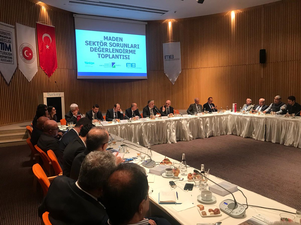 Bugün İstanbul Maden İhracatçılar Birliği (İMİB) ve Türkiye İhracatçılar Meclisi’nin (TİM) ev sahipliğinde düzenlenen “Maden Sektör Sorunları Toplantısı'nın" ülkemize, milletimize ve sektörümüze hayırlar getirmesini dilerim. <a href="/TCEnerji/">T.C. Enerji ve Tabii Kaynaklar Bakanlığı</a> <a href="/turkihracat/">TİM</a> <a href="/twimib/">İMİB</a>